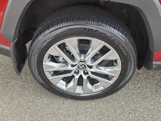 ToyotaRAV49