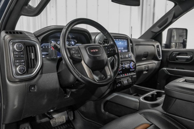 2022 GMC Sierra 2500HD AT4 14