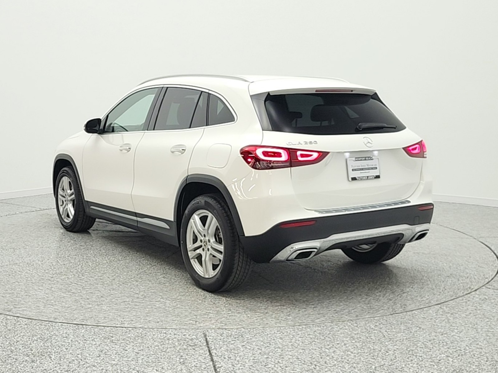 Certified Used 2022 Polar White Mercedes-Benz GLA 250 SUV image 7