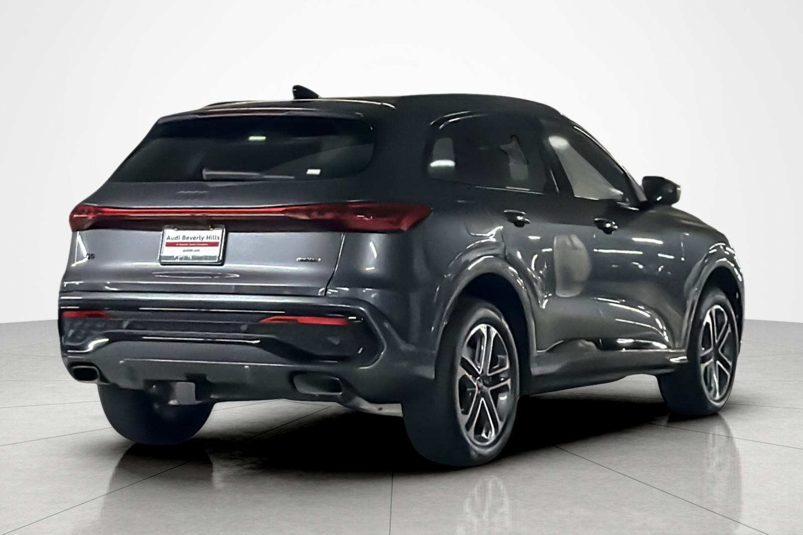 New 2026 Daytona Gray Pearl Effect Audi Premium 2.0 TFSI quattro image 6