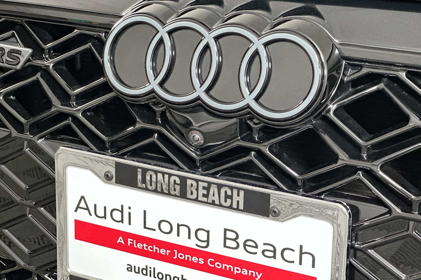 New 2026 Daytona Gray Pearl Effect Audi  image 14