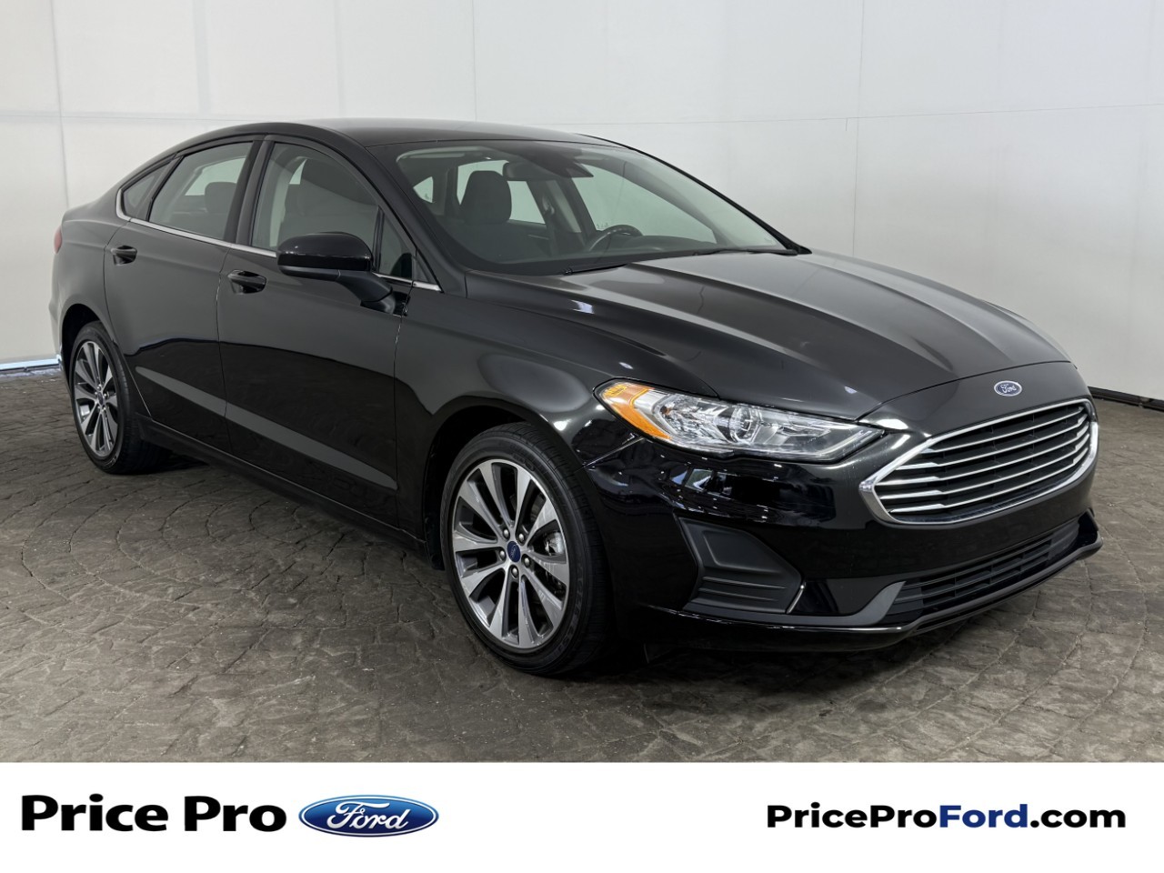 Agate Black Metallic 2020 Ford Fusion Sedan All-Wheel Drive Automatic