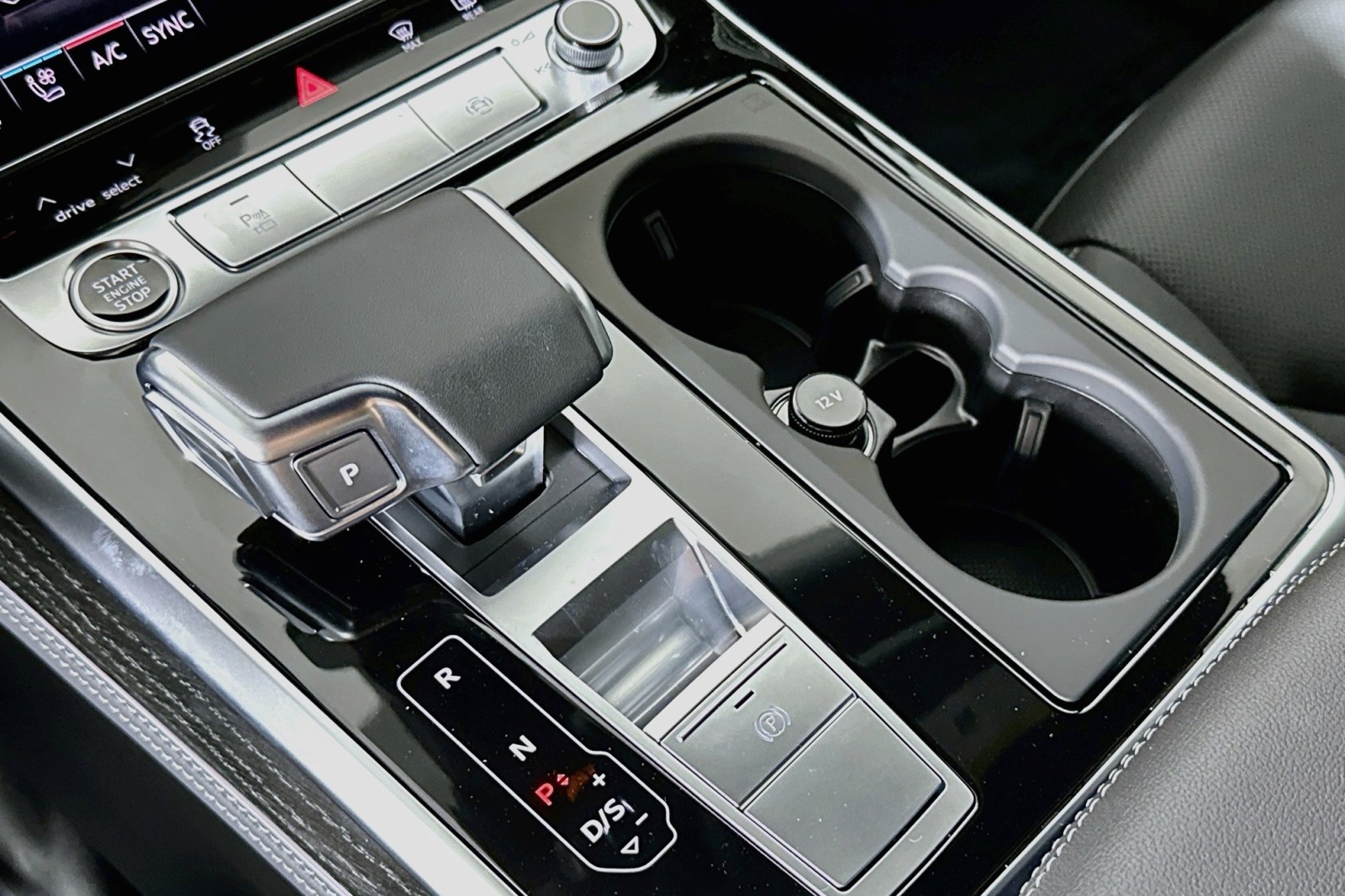New 2026 Glacier White Metallic Audi Premium Plus image 7