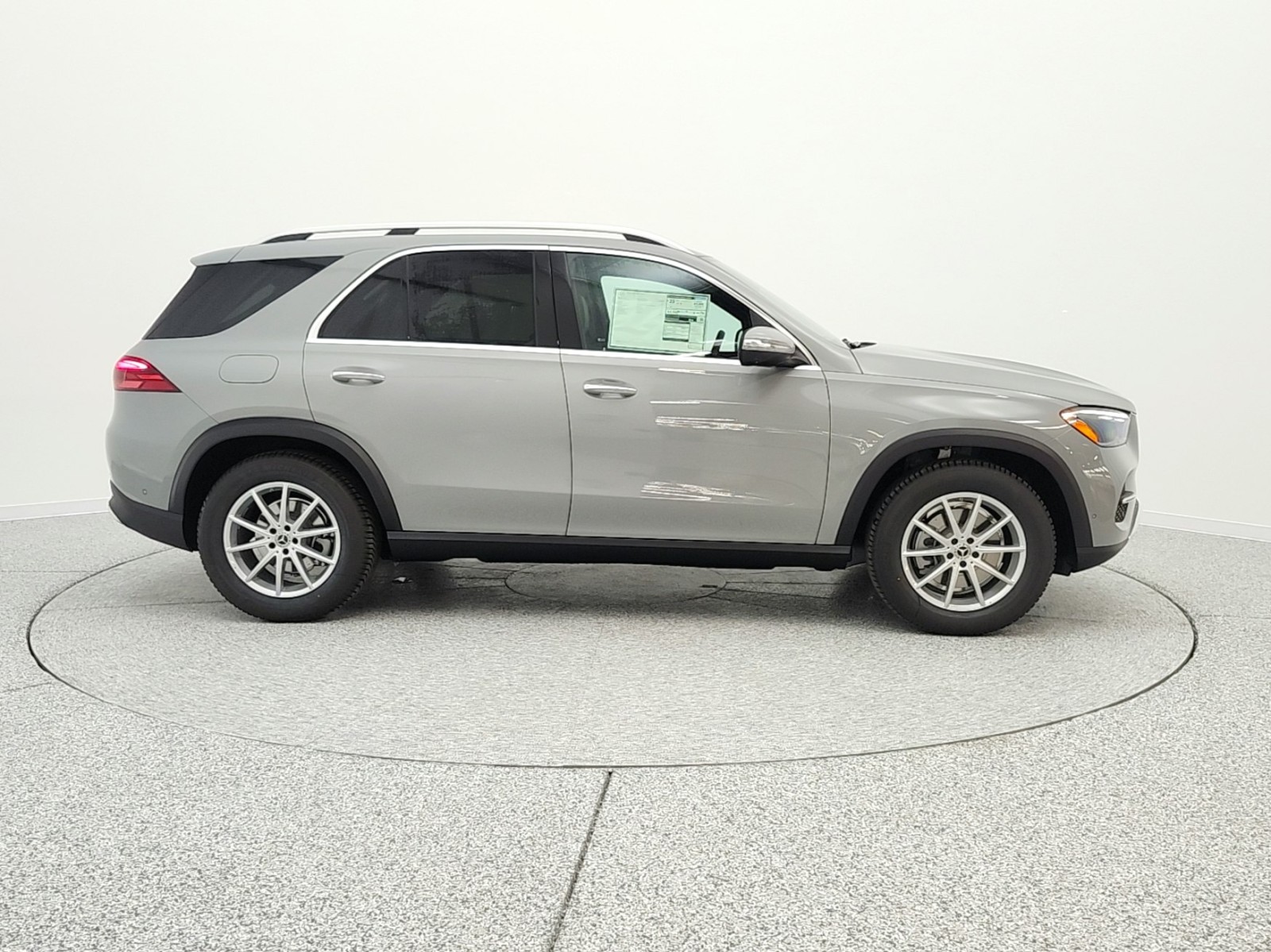 New 2026 MANUFAKTUR Alpine Grey Mercedes-Benz GLE 350 image 4