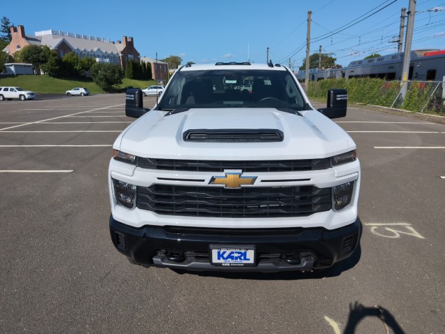 2024 Chevrolet Silverado 2500HD Custom 2