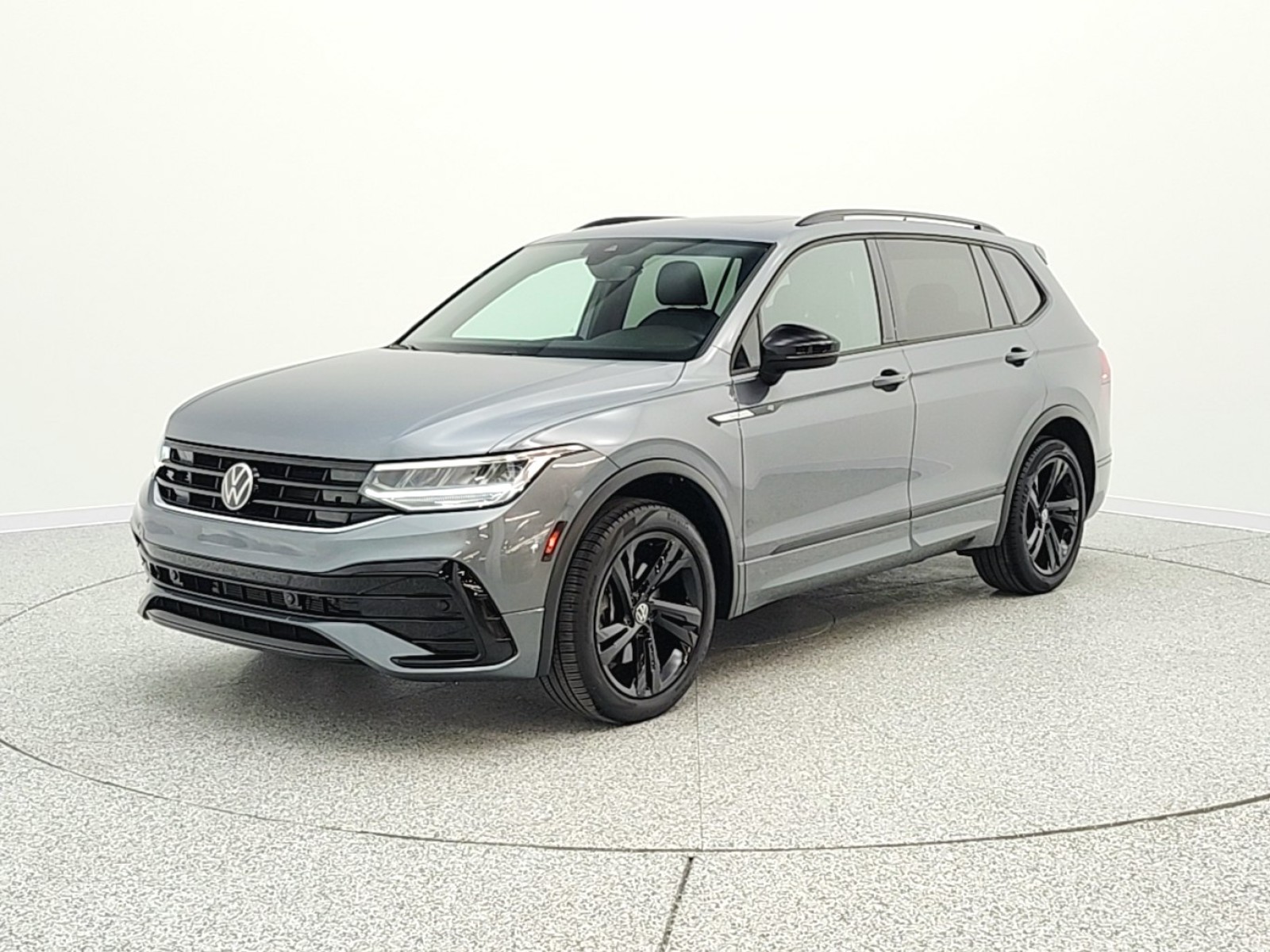 2024 Volkswagen Tiguan 2.0T SE R-Line Black FWD