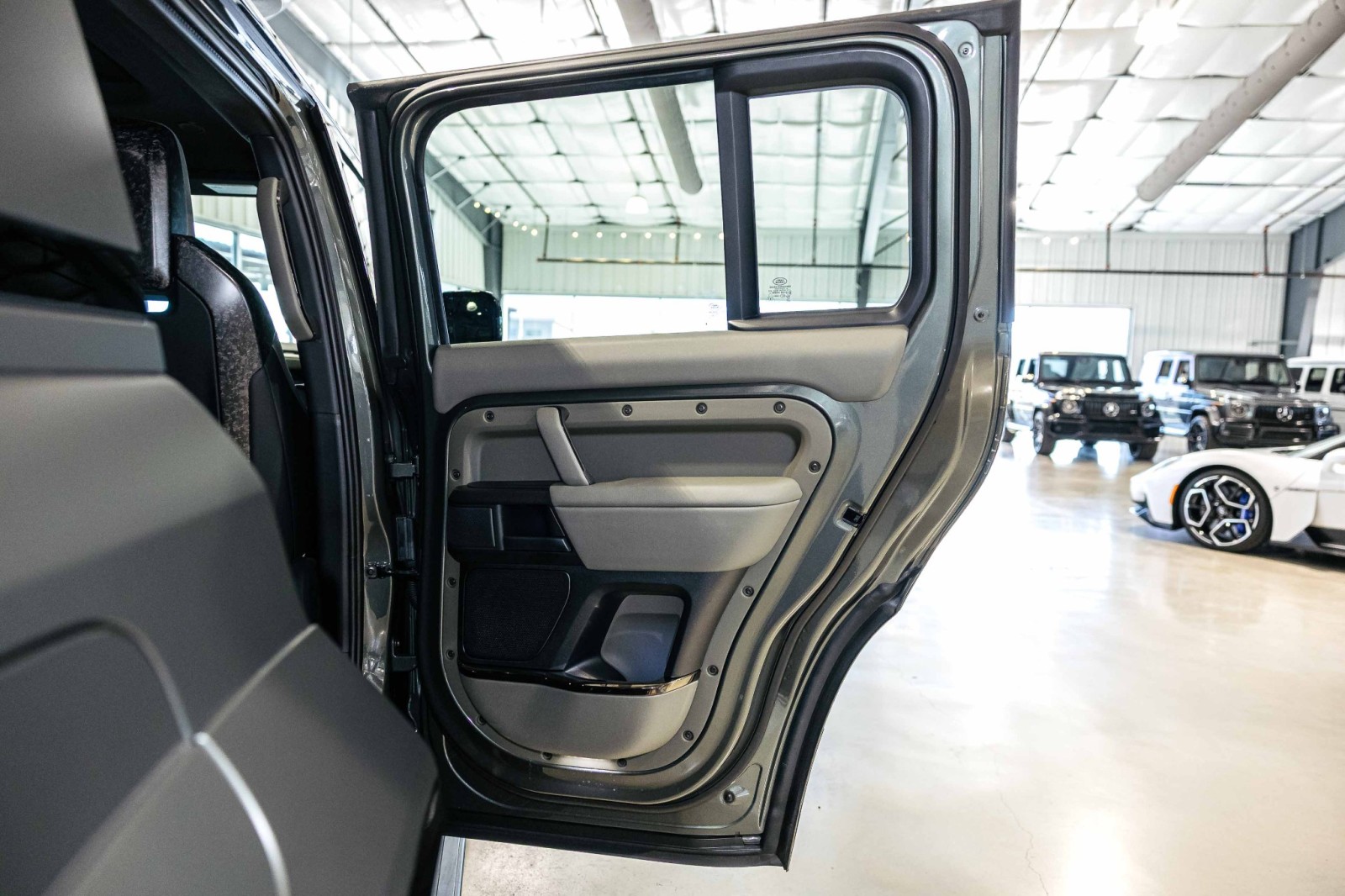 Used Car 2025 Land Rover Defender  Octa Edition One For Sale Under $180,000 In Boerne, Texas