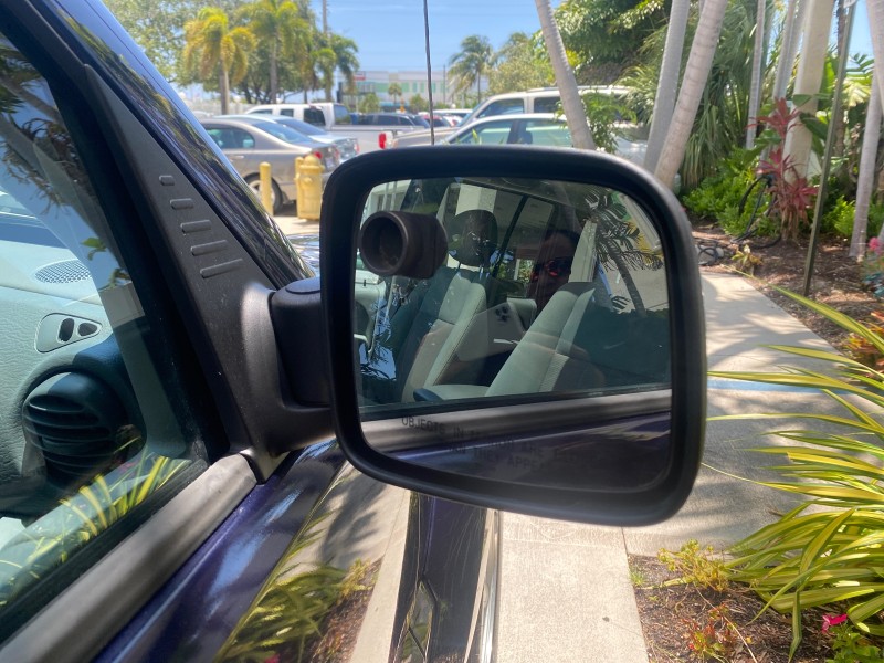 2006 Jeep Liberty 4WD Limited LOW MILES 75,410 in , 