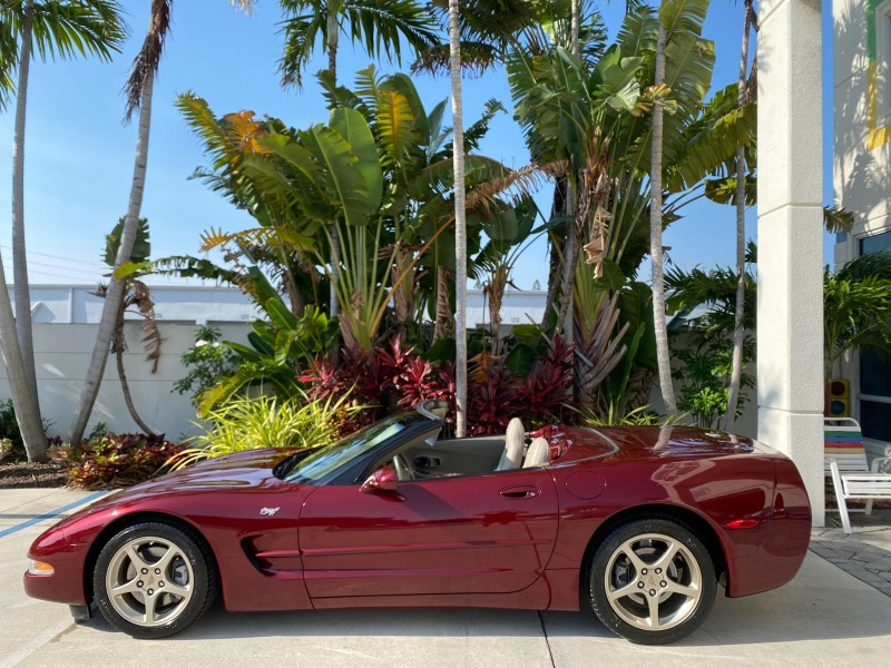 2003 Chevrolet Corvette 50TH CONVERTIBLE LOW MILES 6,742 in , 