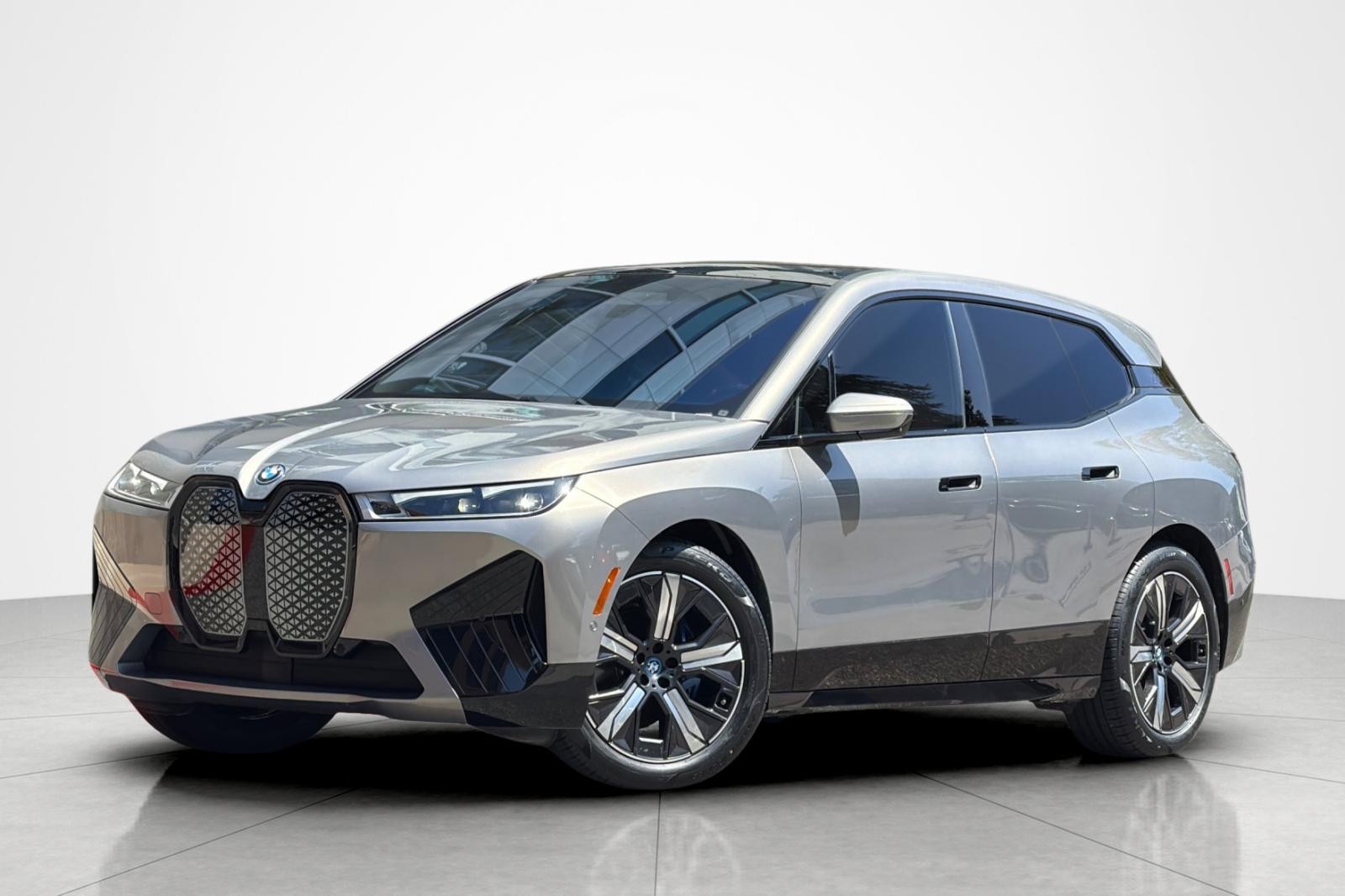 2025 BMW iX M60 Sports Activity Vehicle