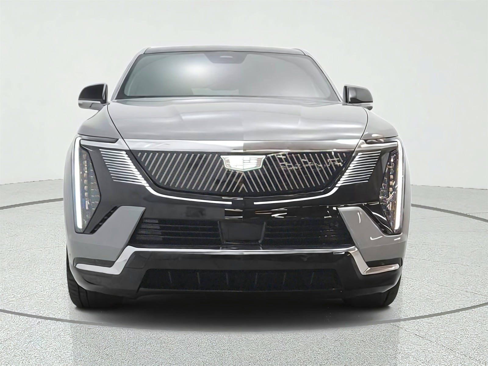 Used 2026 Luna Metallic Cadillac Premium Luxury image 2