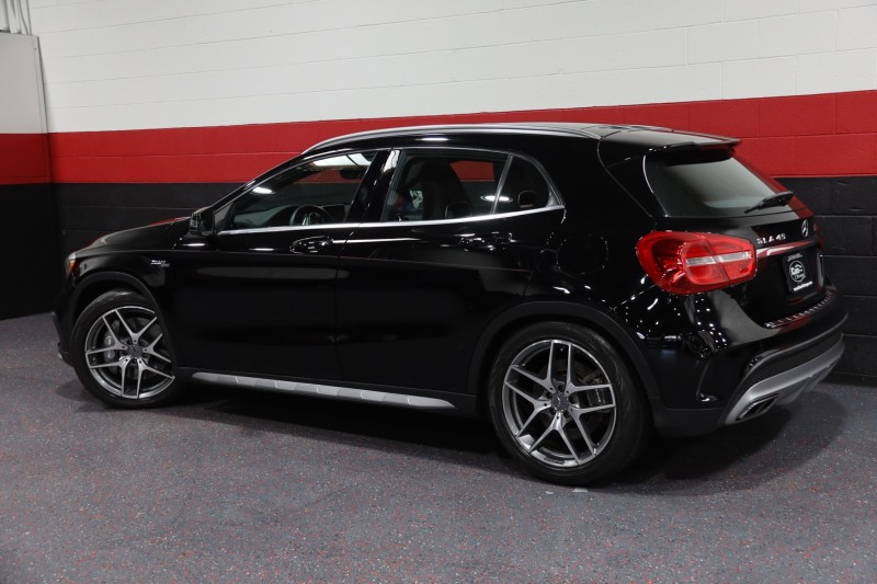 2015 Mercedes-Benz GLA45 AMG 4-Matic 4dr Suv in , 