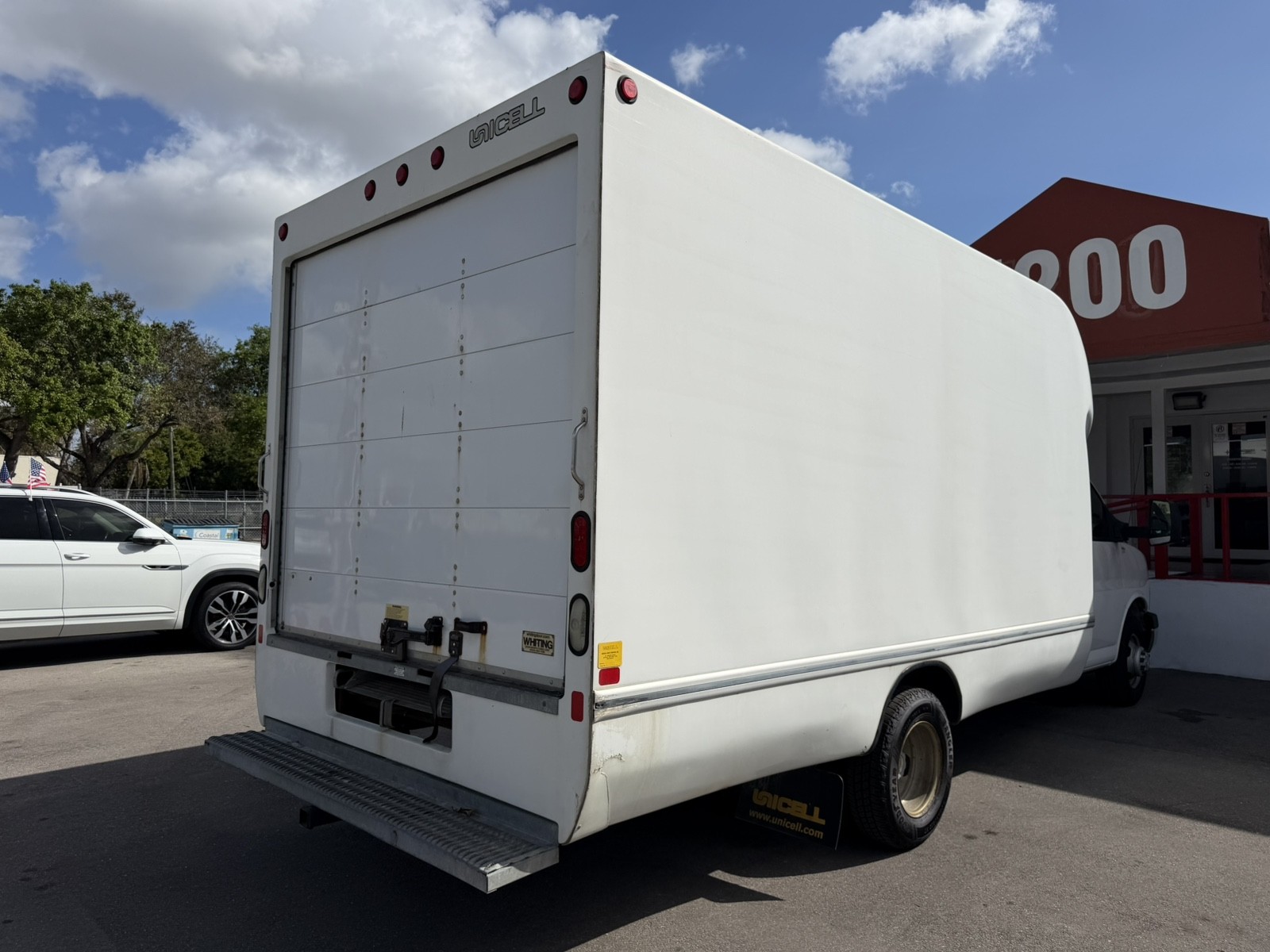 2016 Chevrolet Express - $20,977