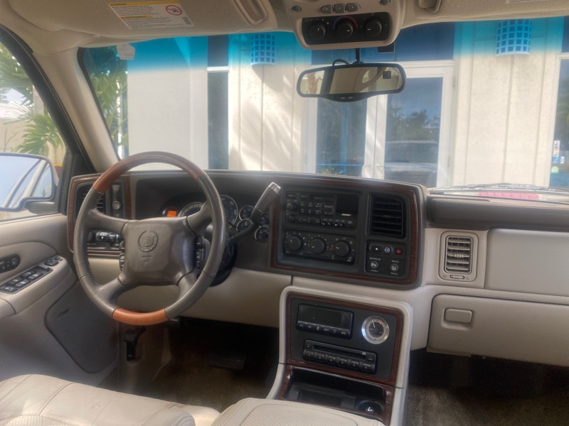 2002 Cadillac Escalade LOW  MILES 67,881 1 OWNER in , 