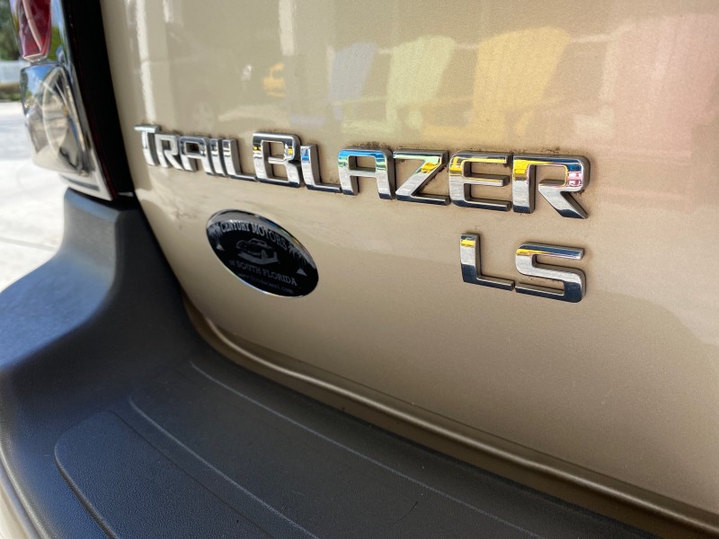 2005 Chevrolet TrailBlazer 4WD LS 1 OWNER LOW MILES 75,632 in , 