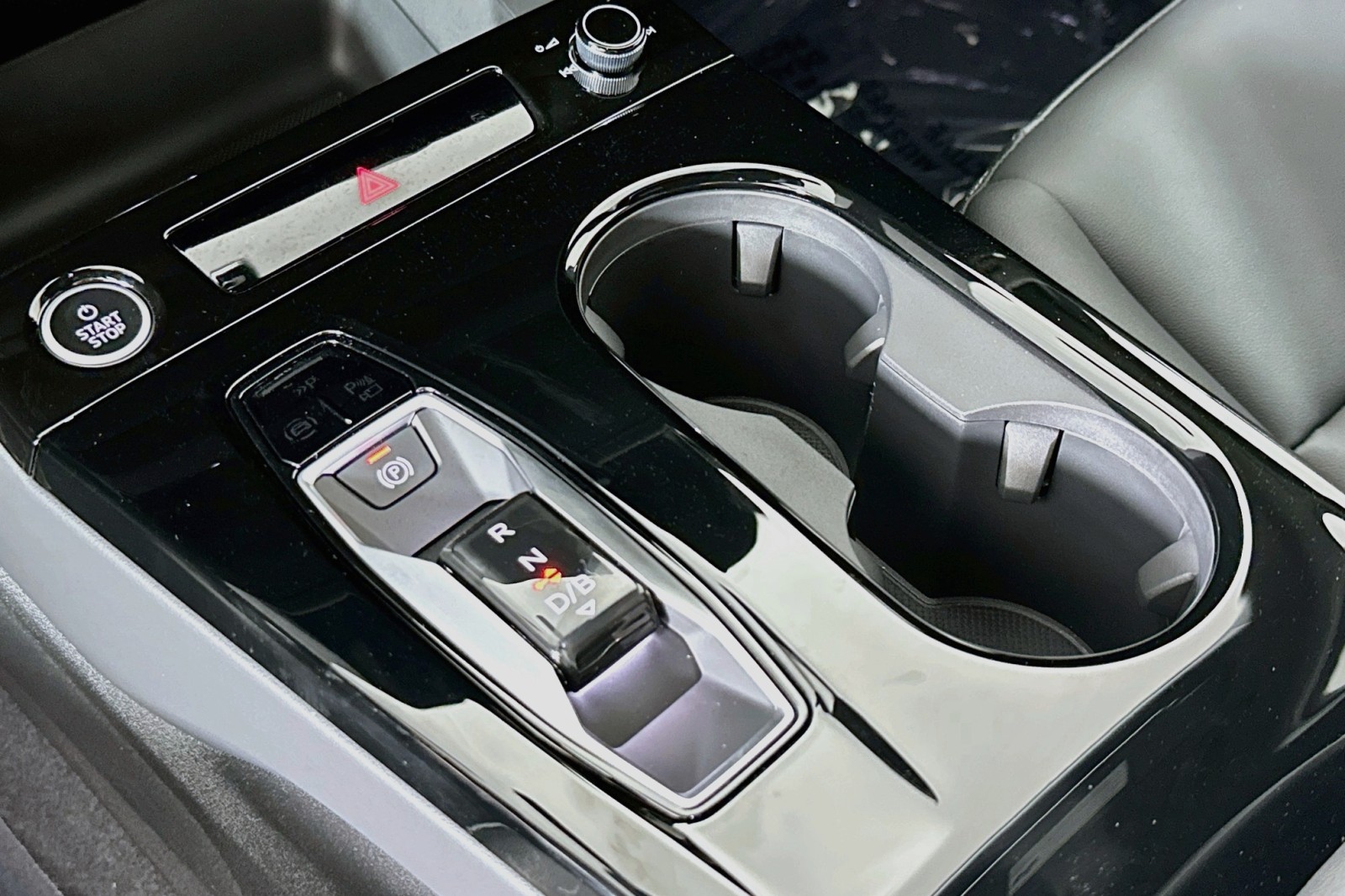 New 2027 Manhattan Gray Metallic Audi Premium Plus image 7