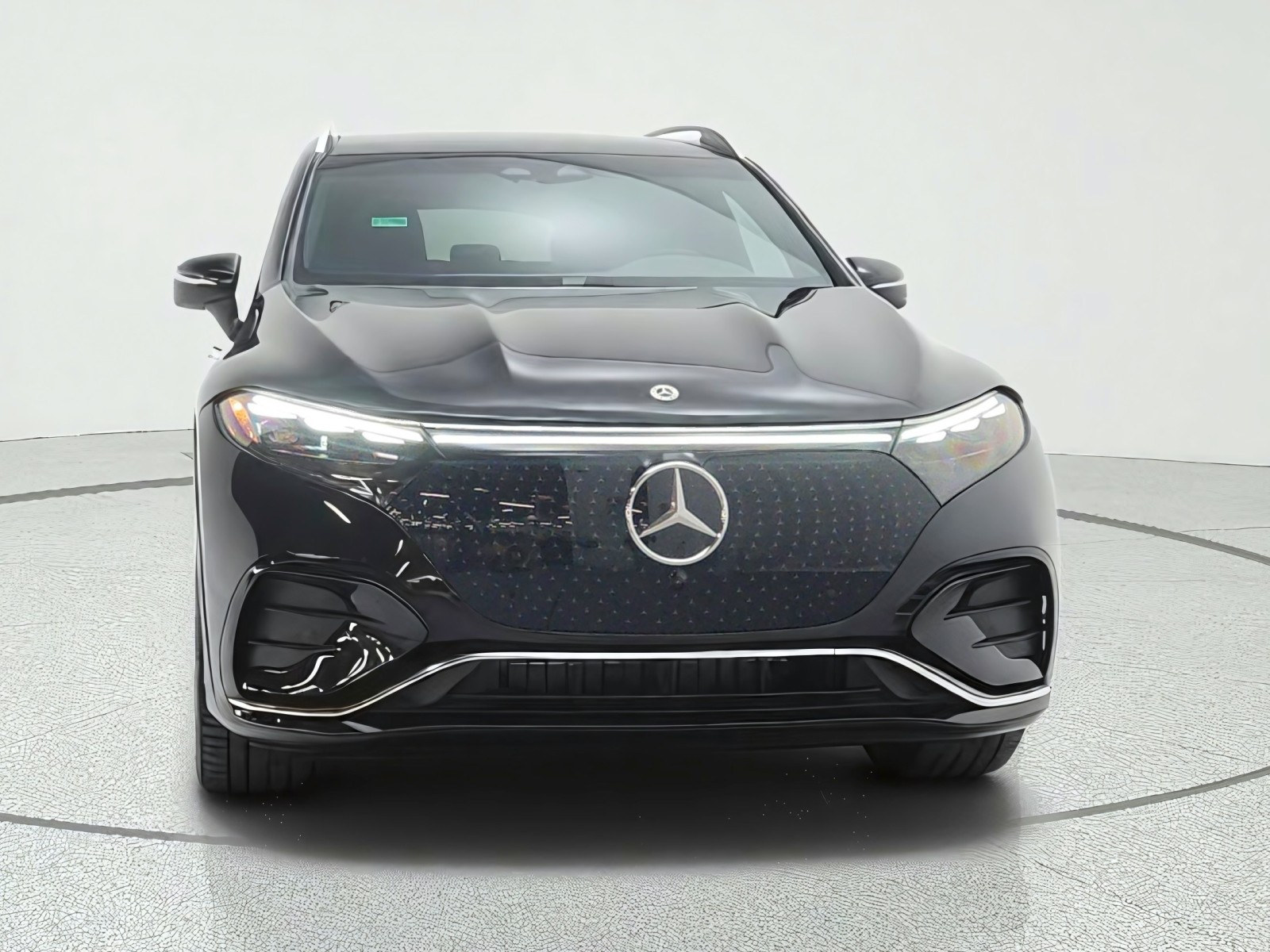 New 2027 Obsidian Black Metallic Mercedes-Benz EQS 400 4MATIC® SUV image 2