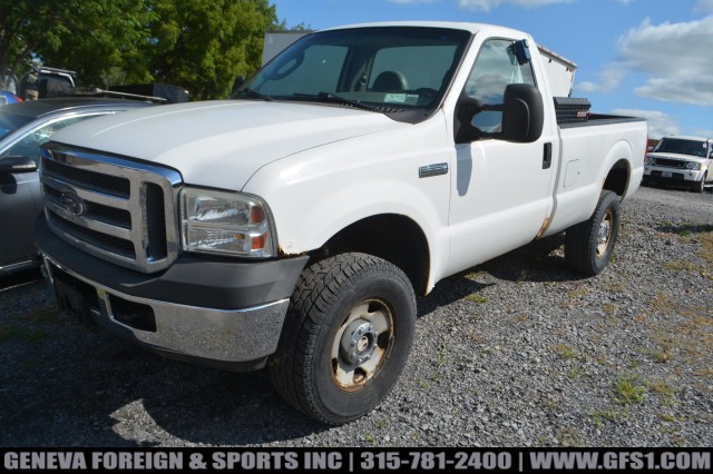 Used 2006 Ford Super Duty F-350 SRW XL Pickup Truck for sale in Geneva NY