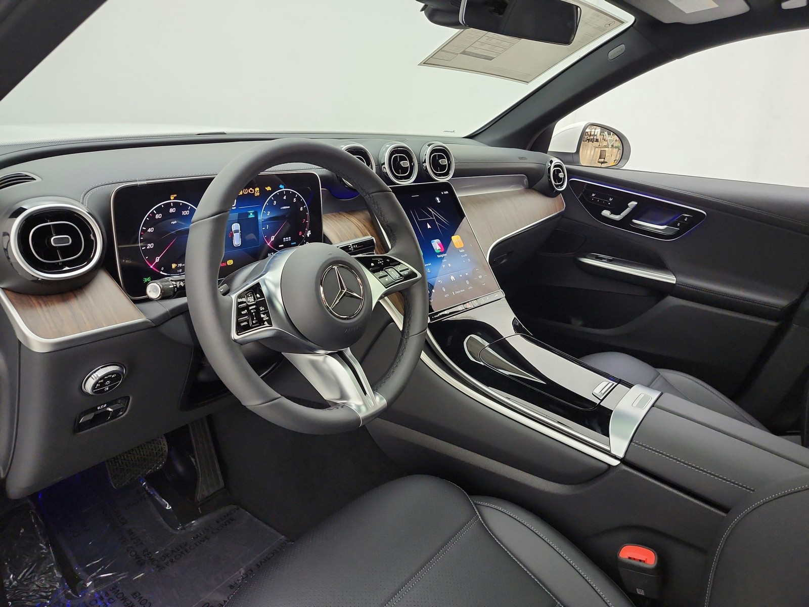 New 2027 Polar White Mercedes-Benz GLC 300 SUV image 10