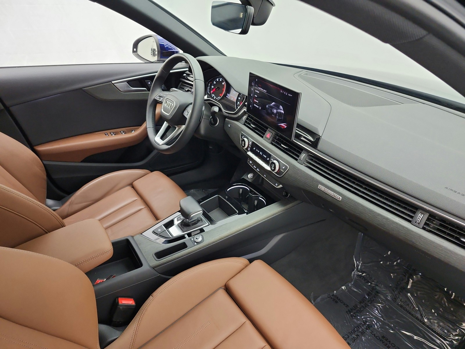 Used 2024 Navarra Blue Metallic Audi S line Premium 45 TFSI quattro image 29