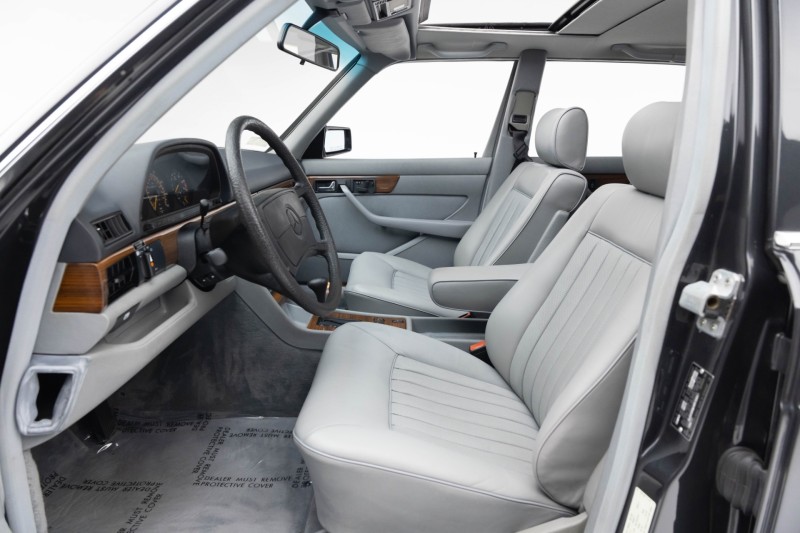 1986 Mercedes-Benz 420-Class 420 SEL in , 