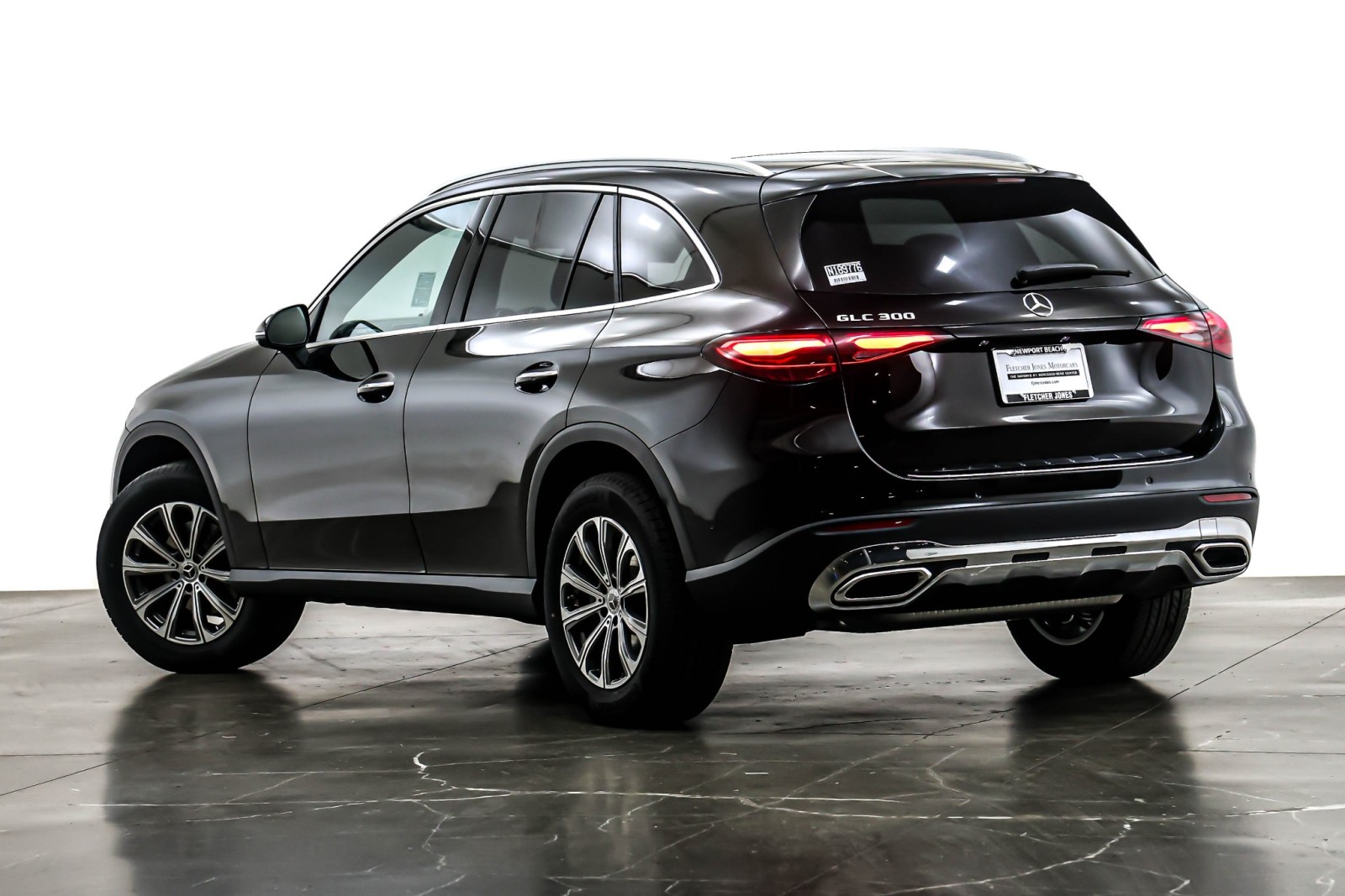 New 2026 Black Mercedes-Benz GLC 300 image 12