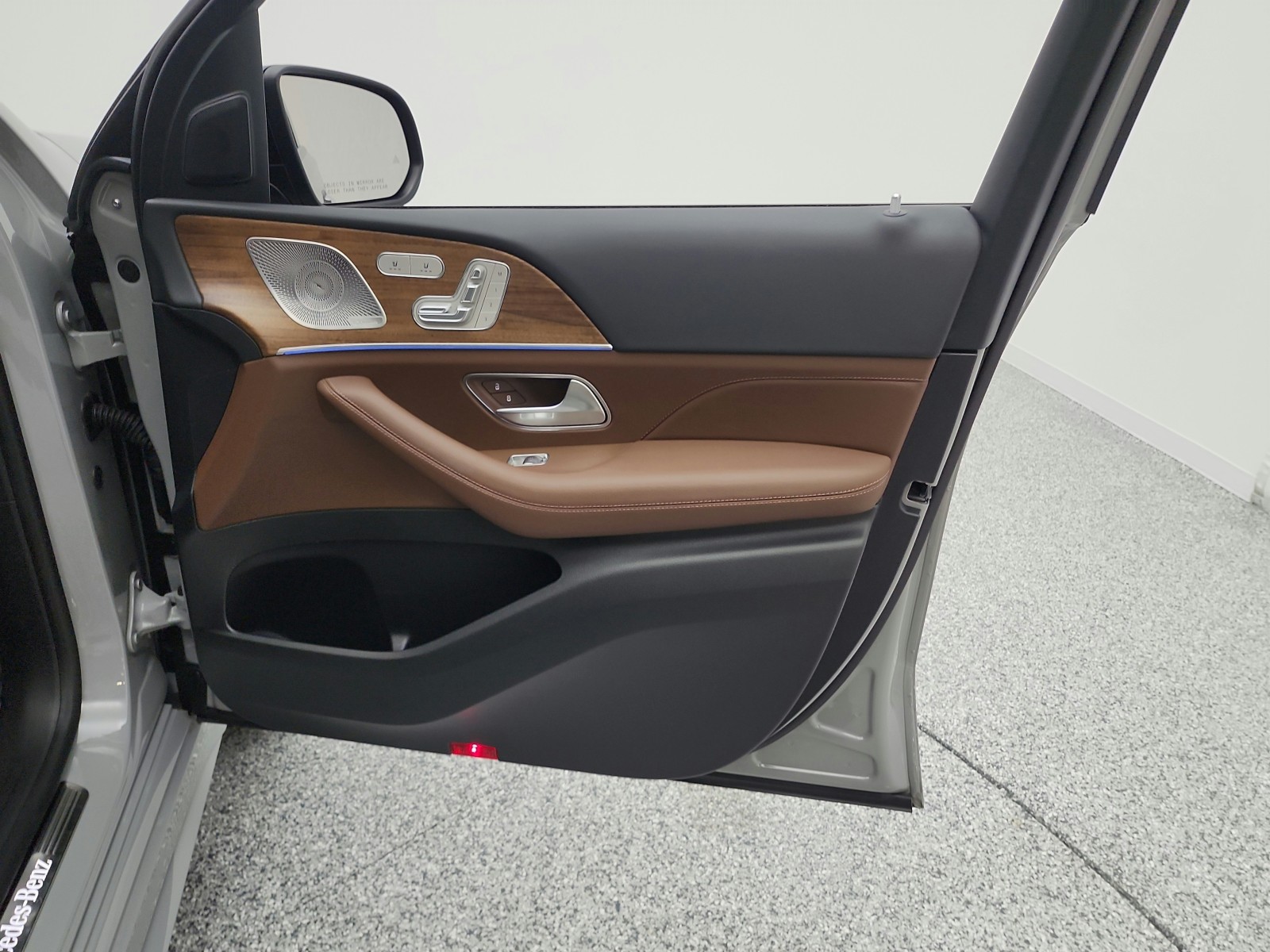 Used 2025 MANUFAKTUR Alpine Grey Mercedes-Benz GLE 350 SUV image 21