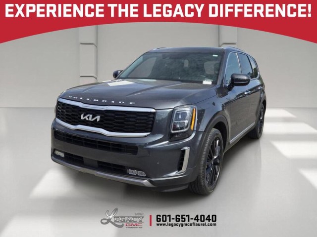 Gray (Gravity Grey) 2022 Kia Telluride SUV / Crossover Front-Wheel Drive Automatic