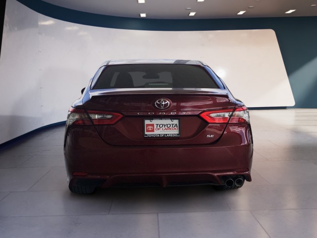 2018 Toyota Camry SE 4