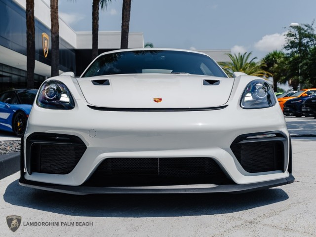 Porsche 718 Cayman