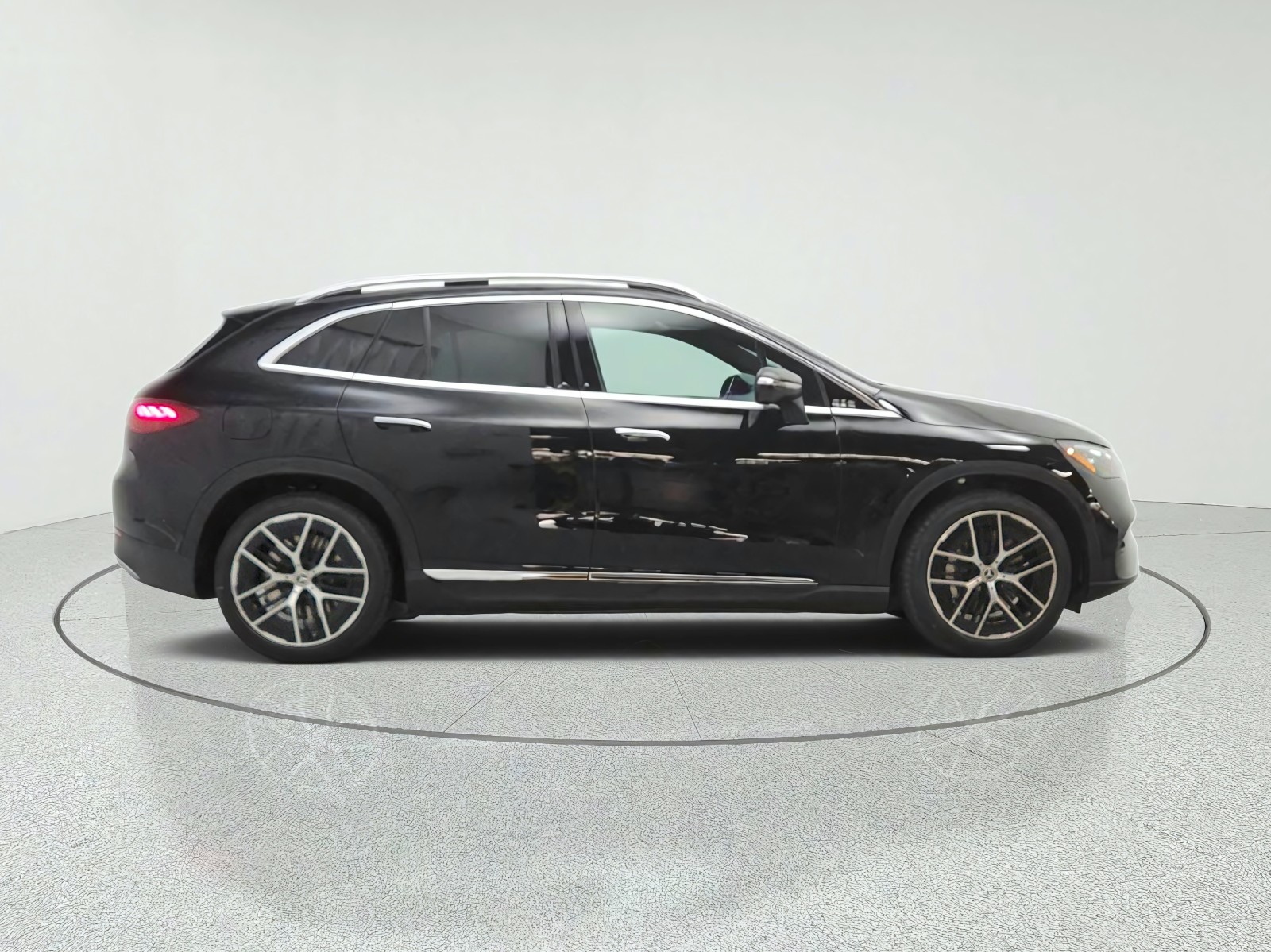 New 2027 Black Mercedes-Benz EQE 320+ SUV image 4