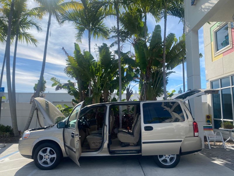 2007 Chevrolet Uplander LS LOW MILES 46,982 VAN in , 