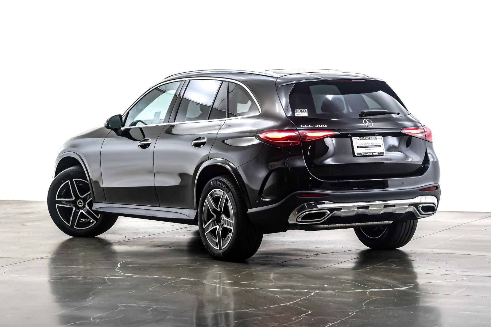 New 2026 Black Mercedes-Benz GLC 300 image 12