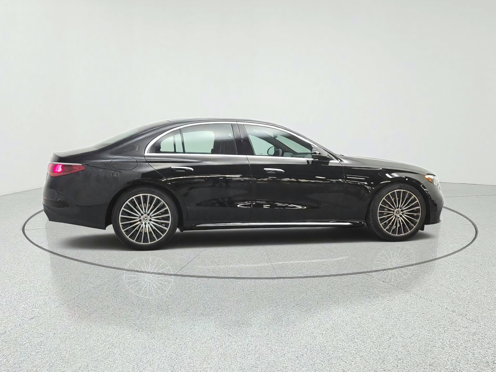 New 2027 Black Mercedes-Benz E 350 RWD Sedan image 4