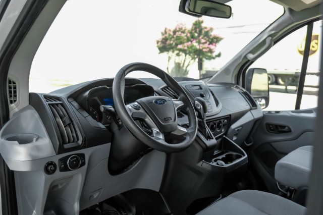 2019 Ford Transit Van  3