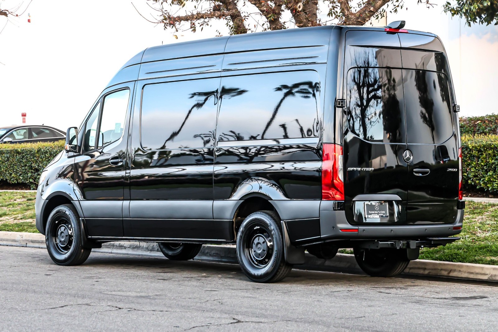 New 2026 Jet Black Mercedes-Benz High Roof 4-Cyl Diesel HO image 7