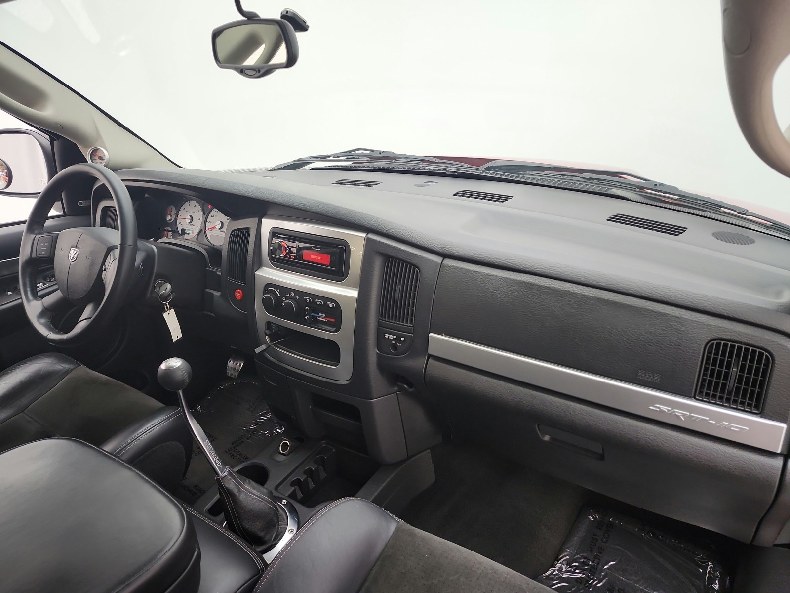 Used 2004 Flame Red Dodge 2dr Reg Cab 120.5 WB SRT-10 image 16