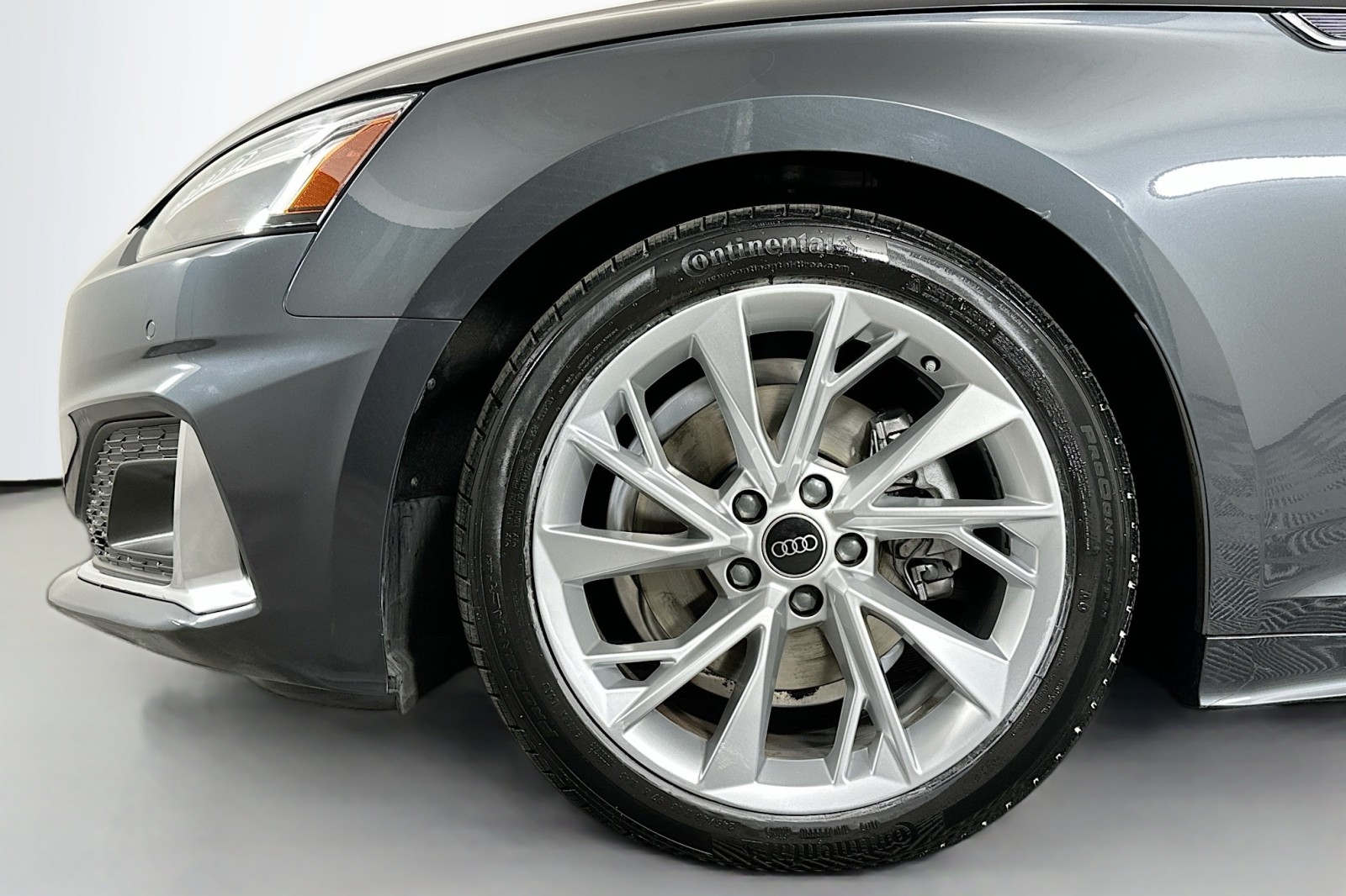 Used 2023 Manhattan Gray Metallic Audi Premium image 12