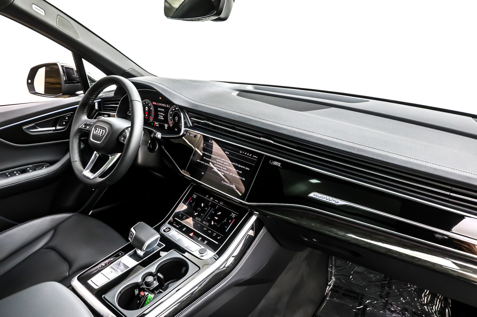 Used 2025 Mythos Black Metallic Audi Premium Plus 55 TFSI quattro image 17