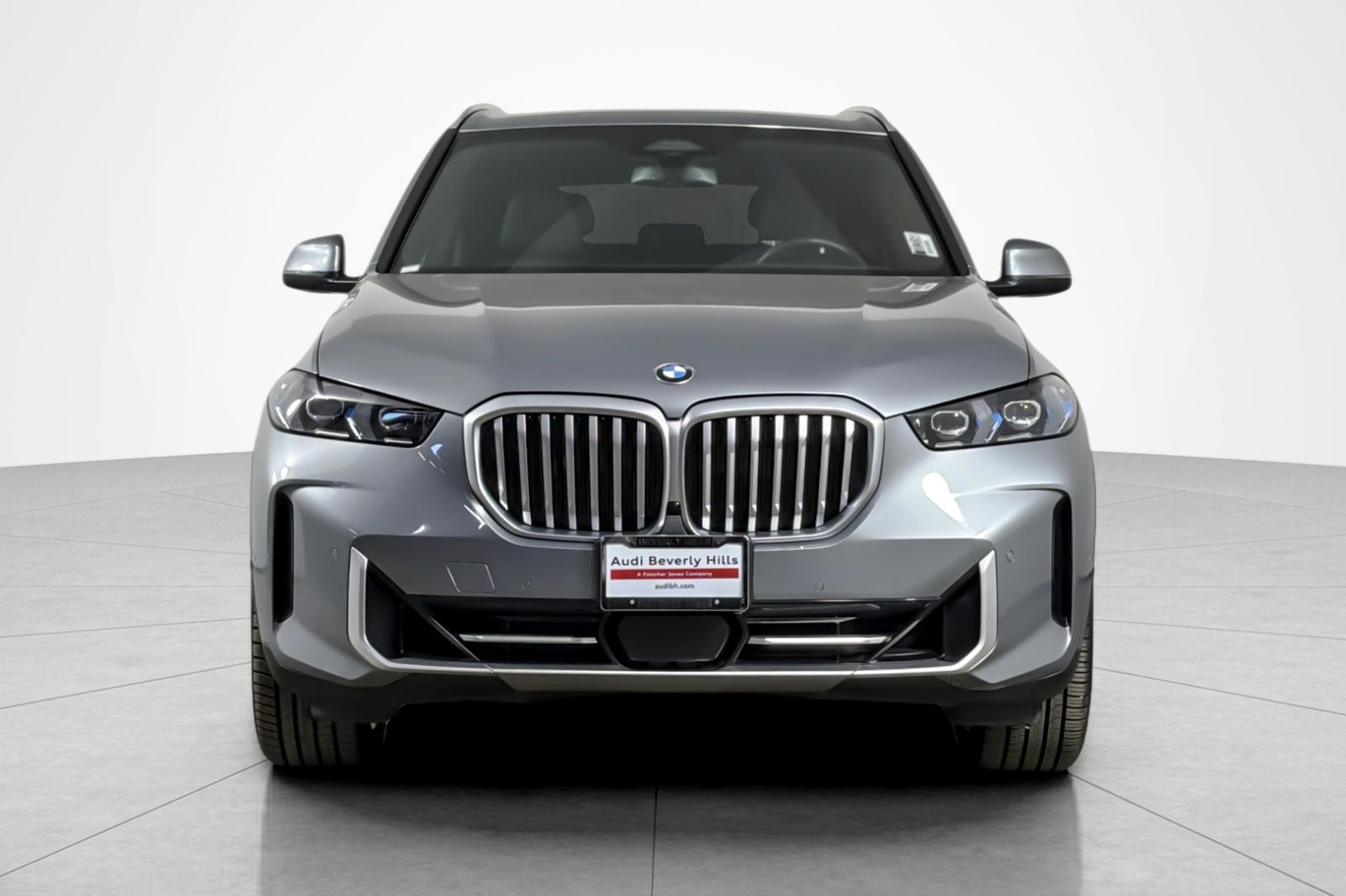 Used 2025 SKYSCRAPER GREY BMW xDrive40i Sports Activity Vehicle image 8