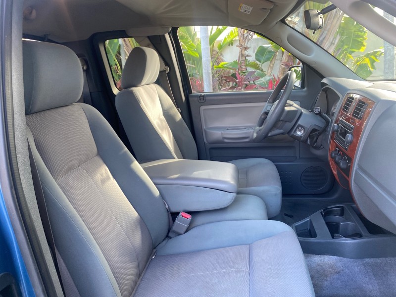 2005 Dodge Dakota SLT LOW MILES 69,842 4WD CLUB in , 