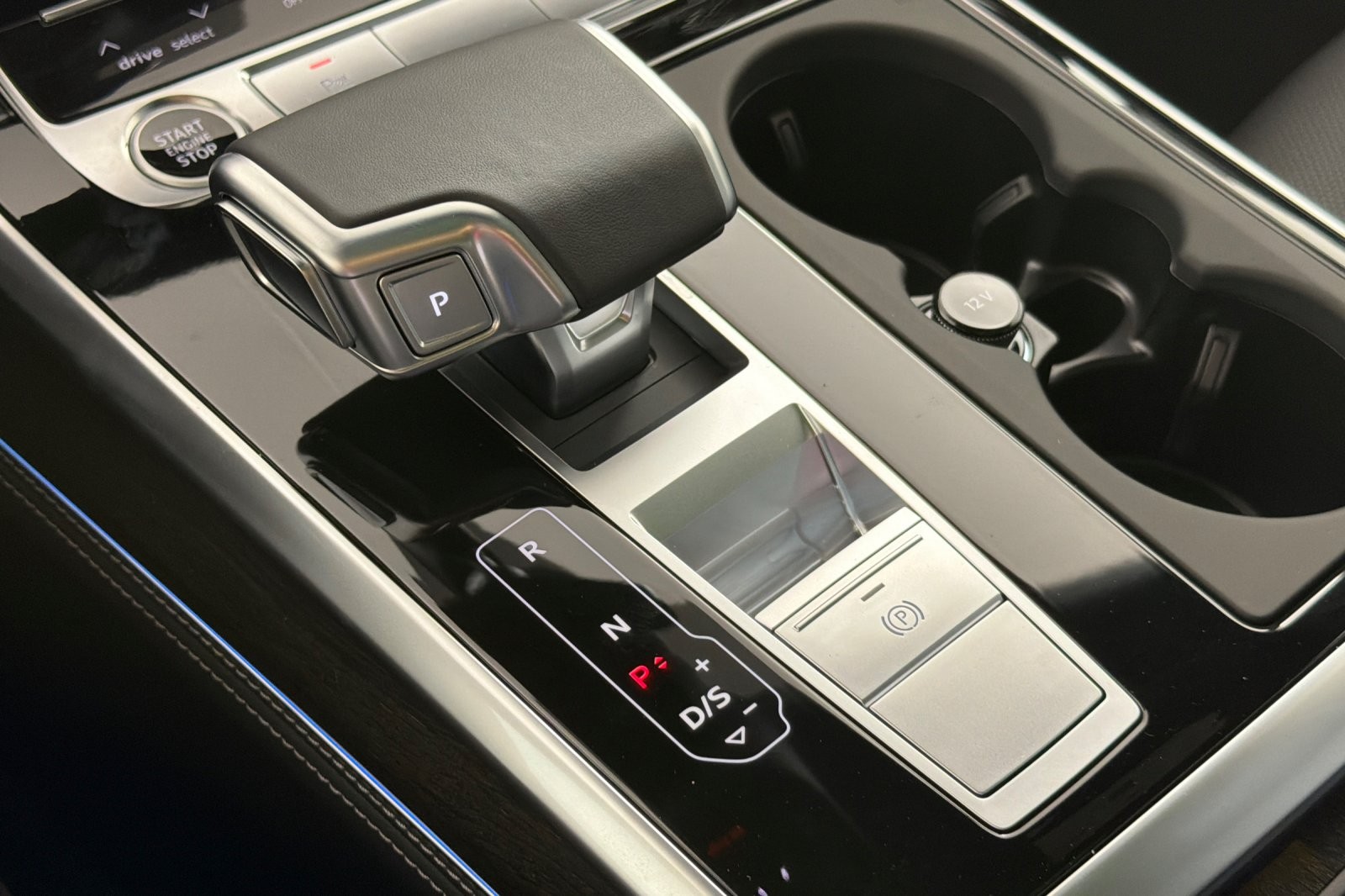 New 2026 Daytona Gray Pearl Effect Audi Premium Plus quattro *Ltd Avail* image 21