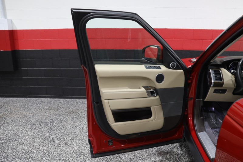 2016 Land Rover Range Rover Sport V8 Supercharged 4dr Suv in ,