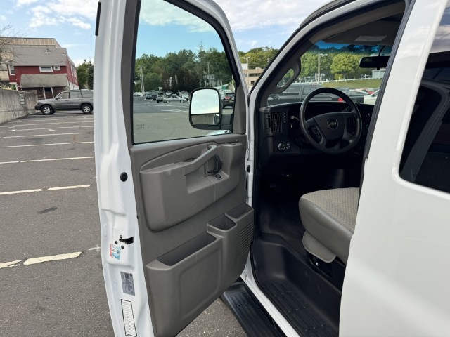 2022 Chevrolet Express Passenger LS 15 Passenger Van 27