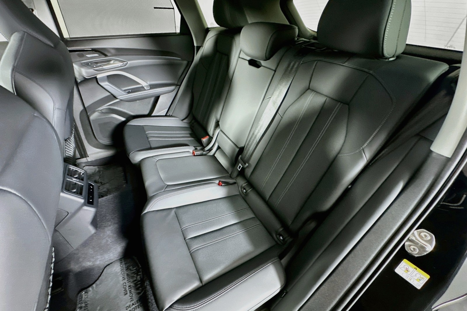 Used 2025 Mythos Black Metallic Audi Prestige image 9