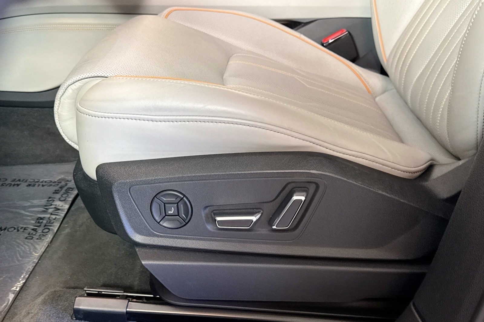 Used 2024 Daytona Gray Pearl Effect Audi Prestige image 18