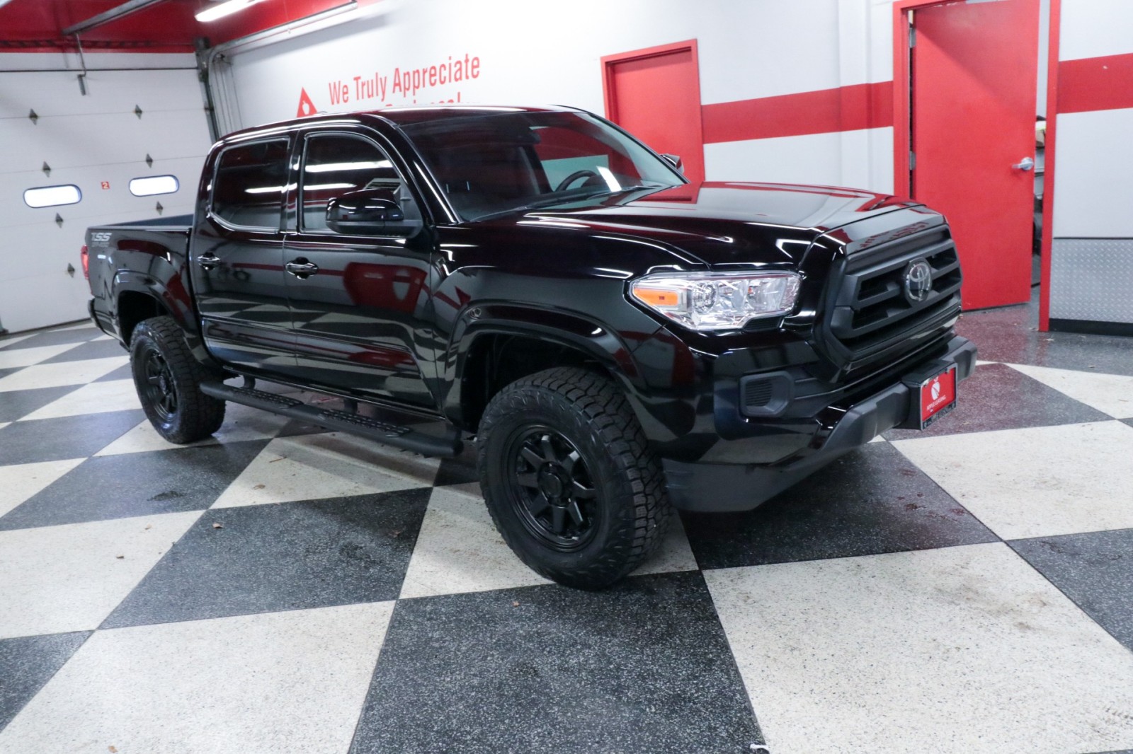 Used Car 2023 Toyota Tacoma 4wd  Sr5 For Sale Under $35,000 In Austin, Texas