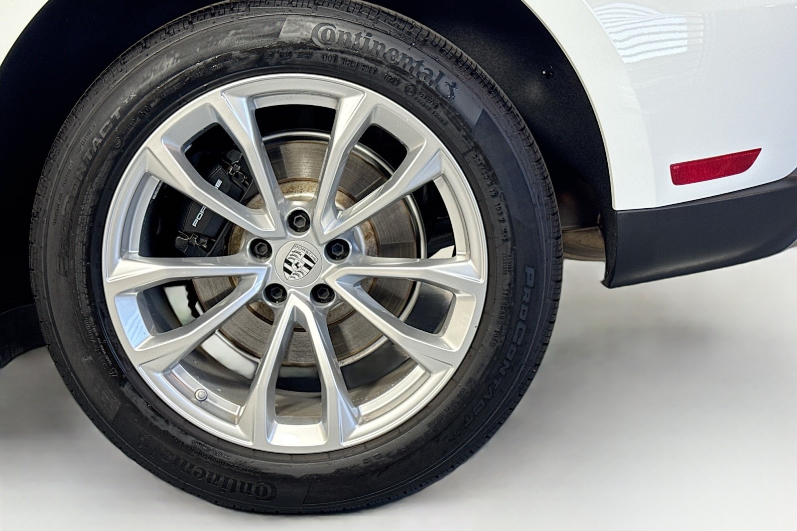 Used 2024 White Porsche T image 29