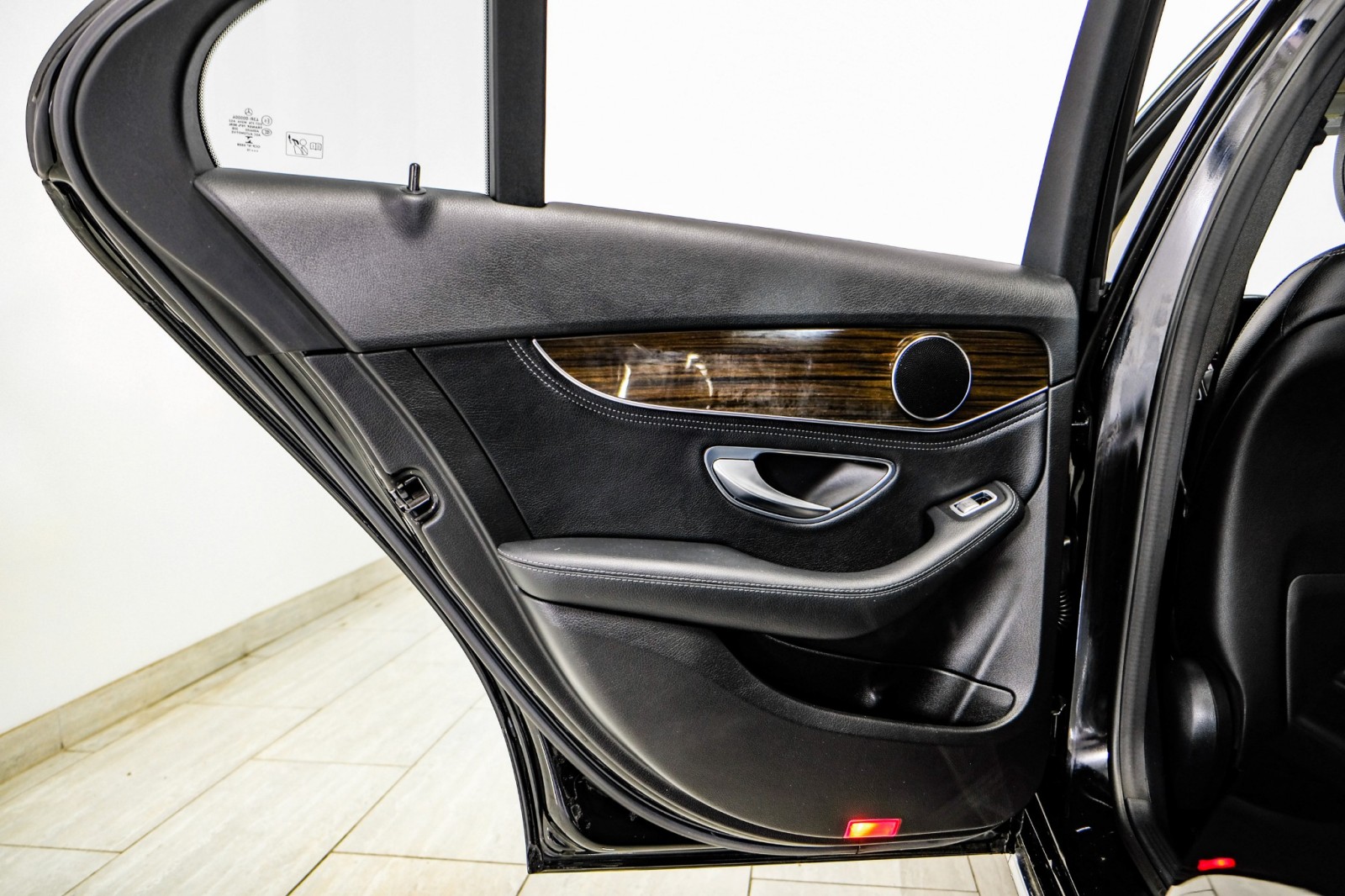 2015 Mercedes-Benz C300 SPORT BLIND SPOT ASSIST NAVIGATION LEATHER SEATS R 45