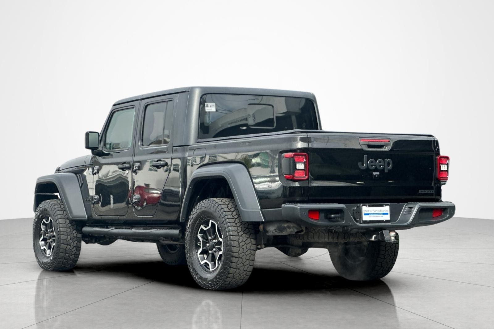 Used 2020 BLACK Jeep Sport S image 3